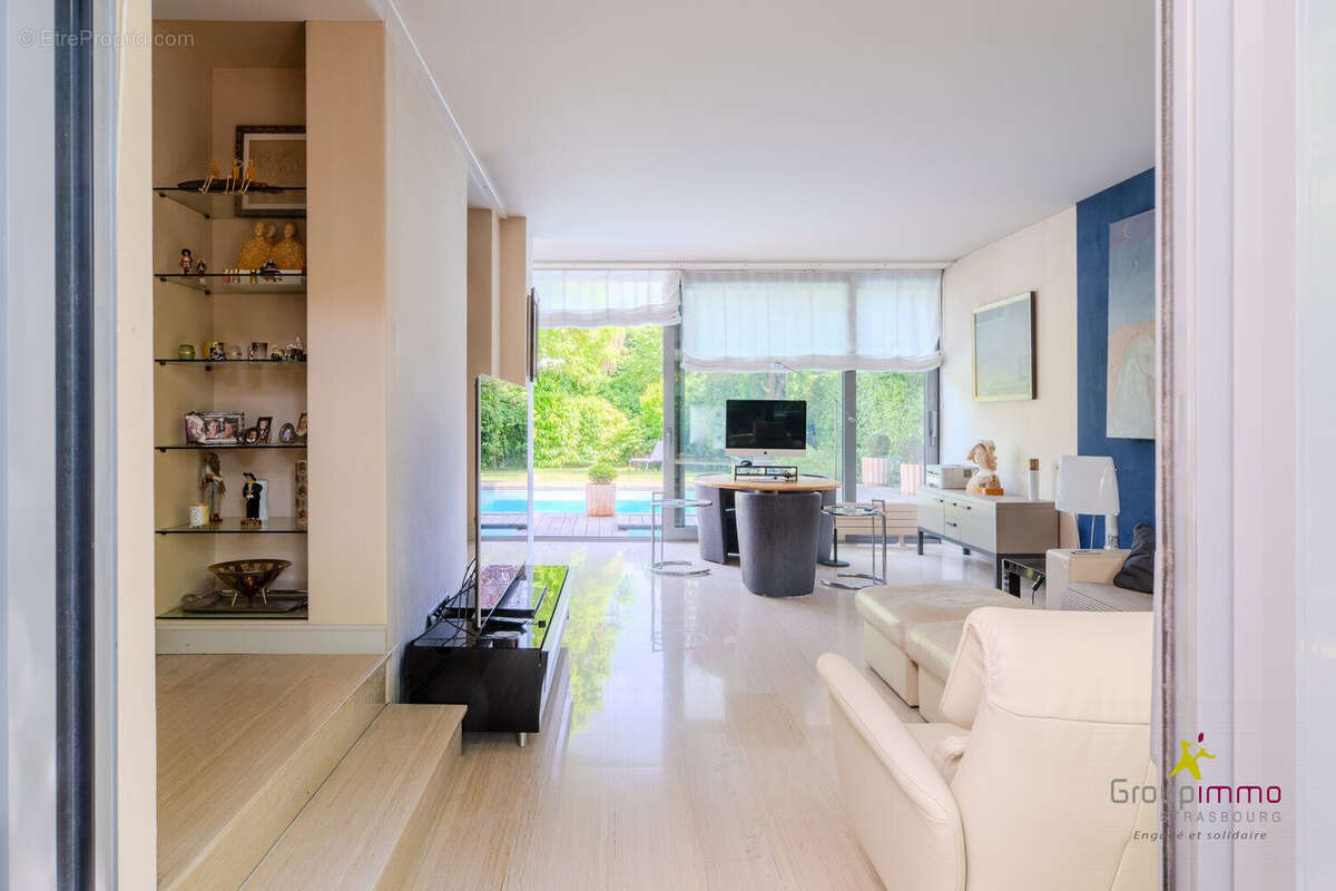 Maison 281 m² à Strasbourg  - photo 4