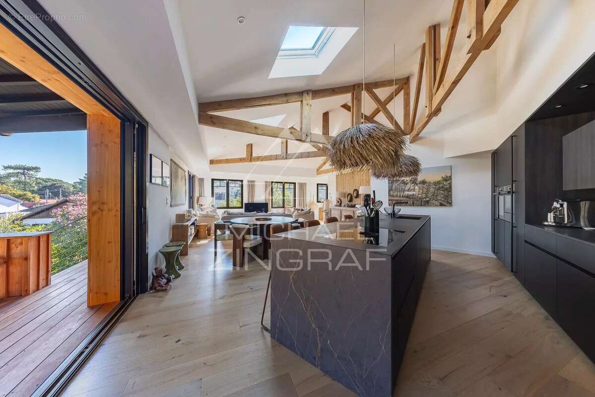 Maison à LE BOUSCAT