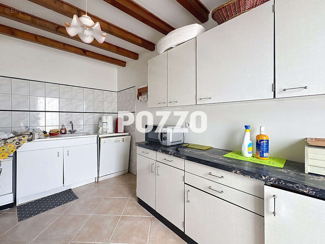 Maison à MUNEVILLE-LE-BINGARD