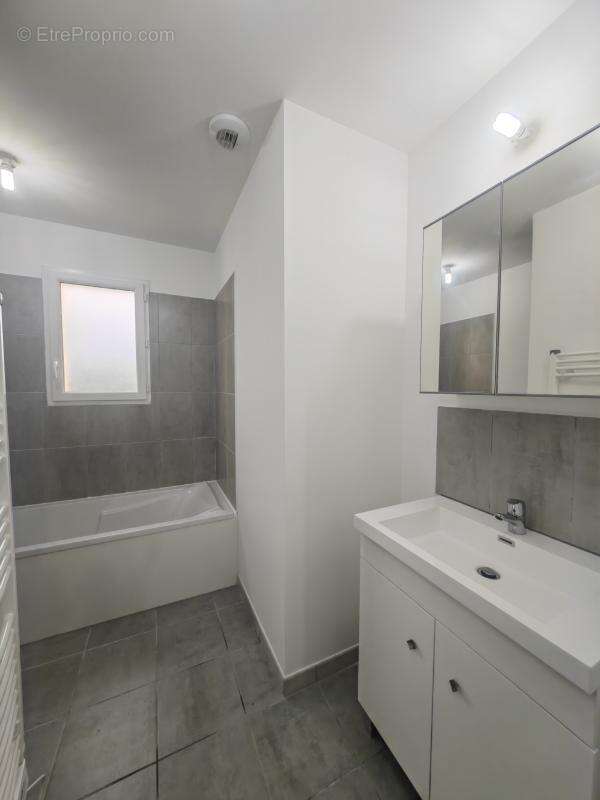 Maison à ARTANNES-SUR-INDRE