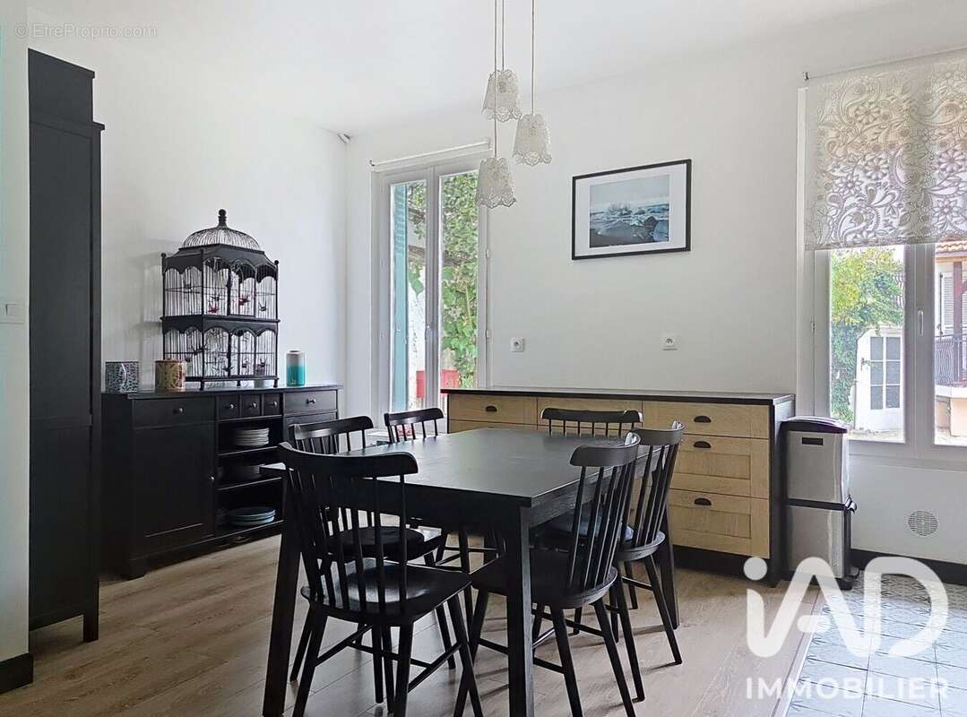 Maison 100 m² à Maisons-Alfort  - photo 5