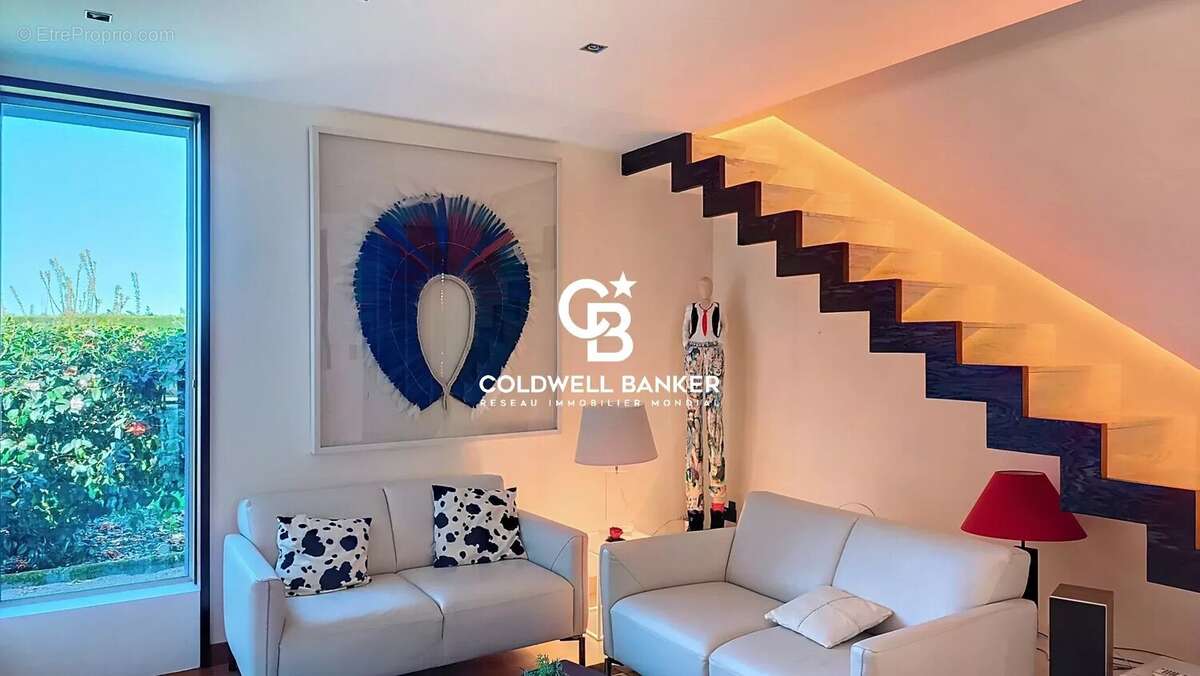 Maison à LES HERBIERS