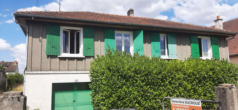 Maison à GUEUGNON