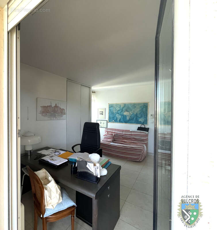 Appartement à CARQUEIRANNE