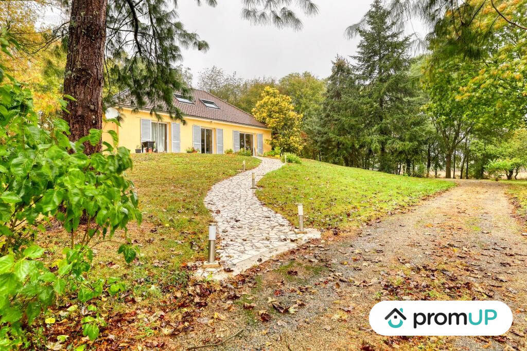 Maison à PRUILLE-LE-CHETIF