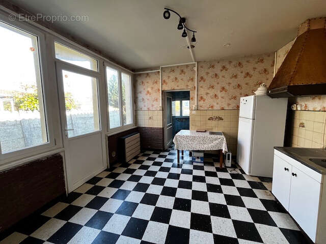 Maison à SAINT-AMAND-LES-EAUX
