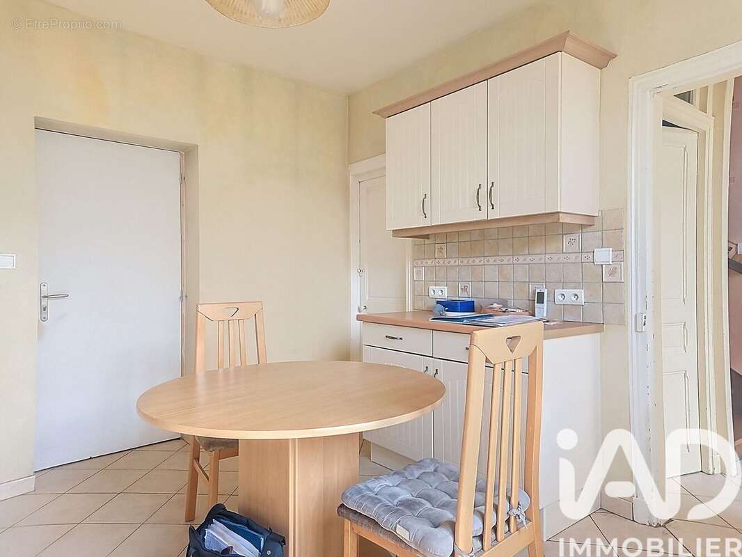 Photo 3 - Maison à CEZY