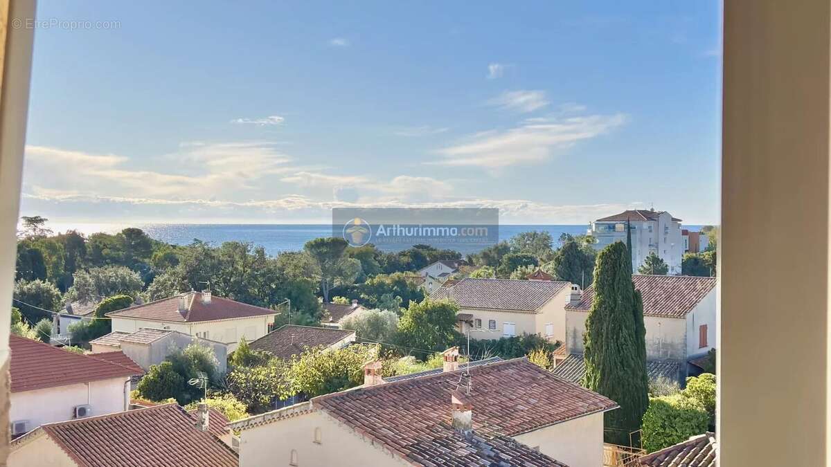 Appartement à FREJUS