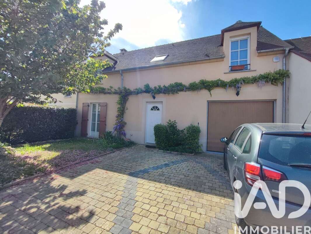 Photo 9 - Maison à MARINES