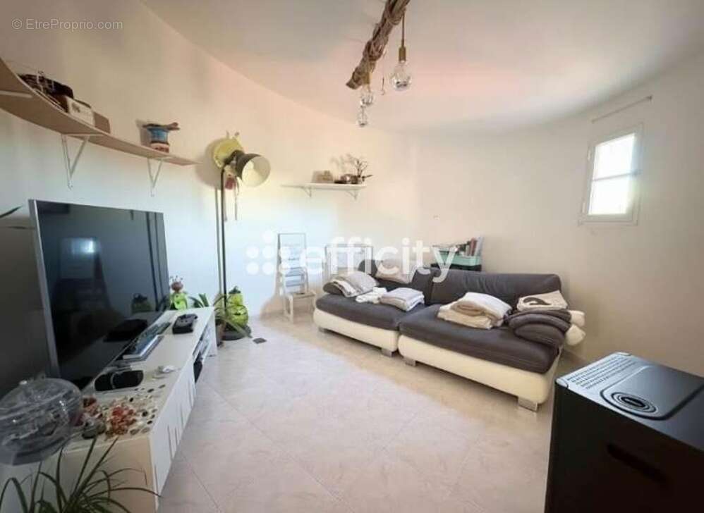 Maison 230 m² à Martigues  - photo 14