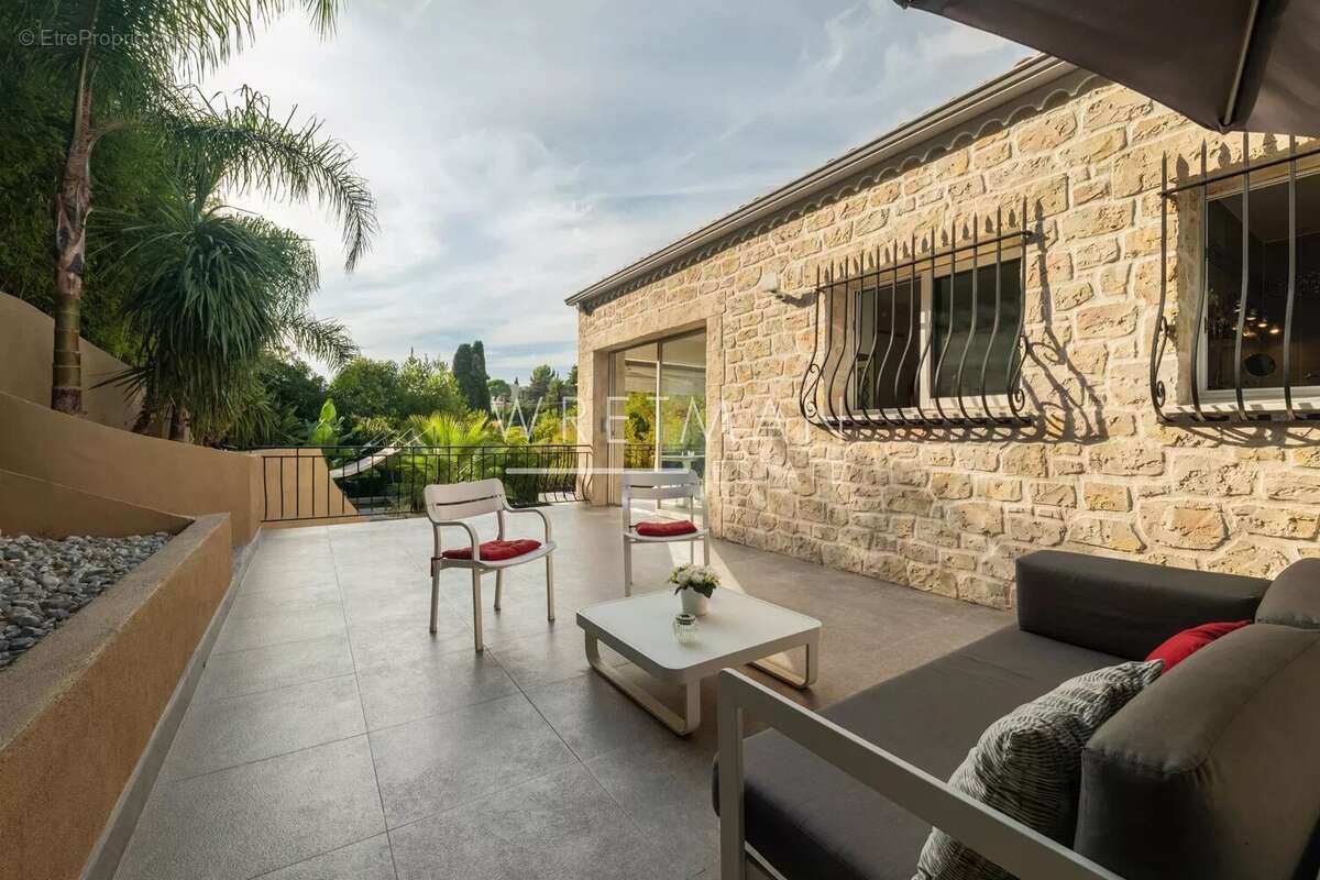 Maison à CANNES