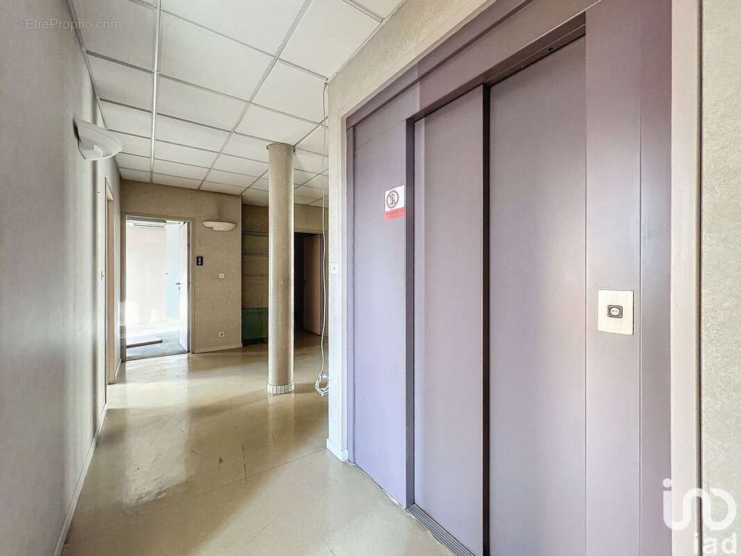 Photo 4 - Commerce à MILLAU