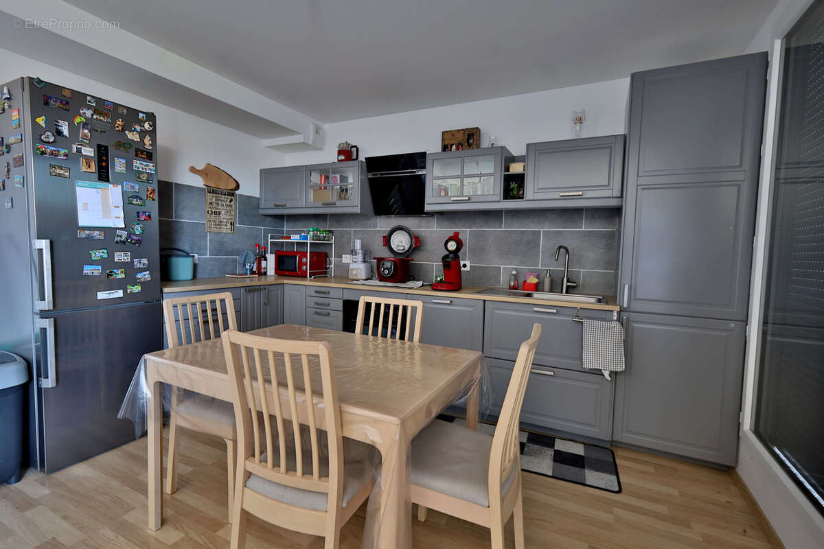 Appartement Type 2 - 47,5 m2 habitables - Balcon - Place privative - photo 3