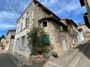 Appartement à RENAISON