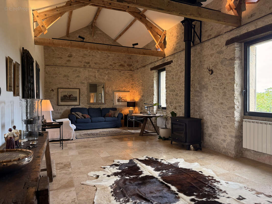 Maison à LA SAUVETAT-SUR-LEDE