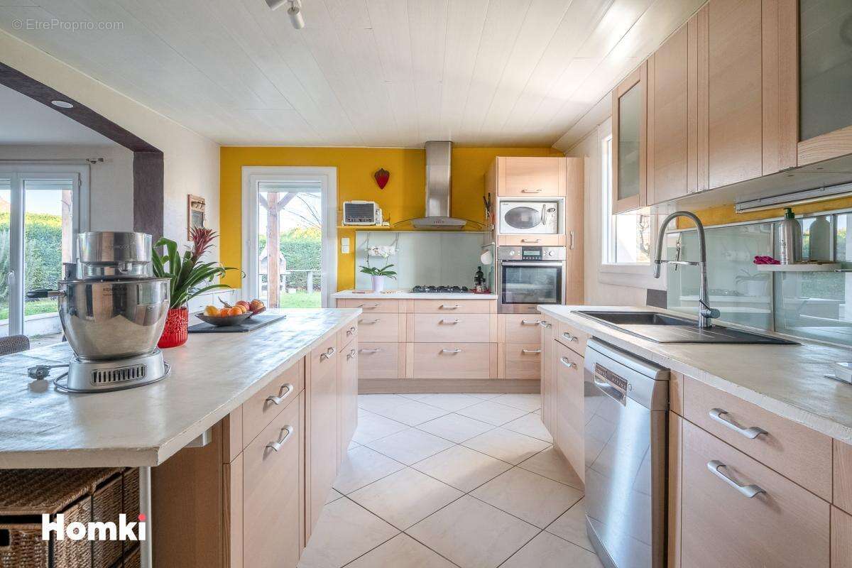 Maison à SAINT-SYMPHORIEN-D'OZON