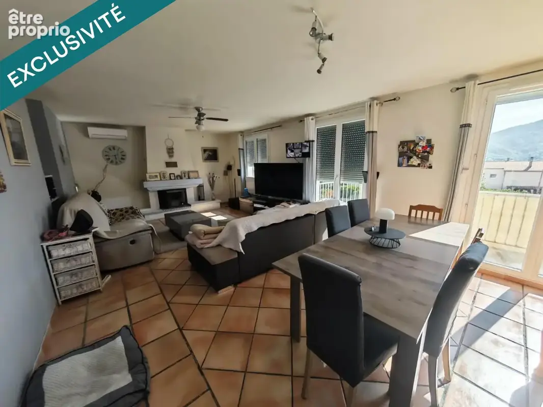 Photo 1 - Appartement à CHATEAU-ARNOUX-SAINT-AUBAN