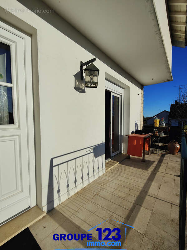 Maison à BONNARD