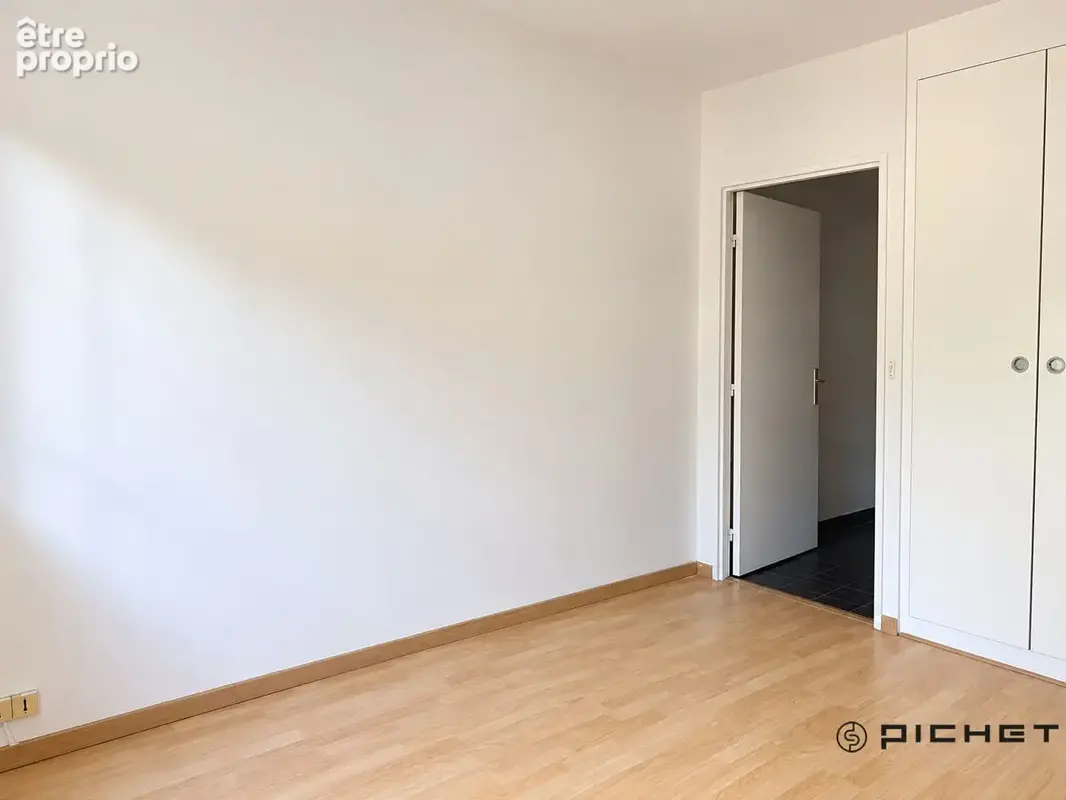 Appartement 2 pièces - 47,60 m² - Parking & cave - Bourg-la-Reine - photo 6