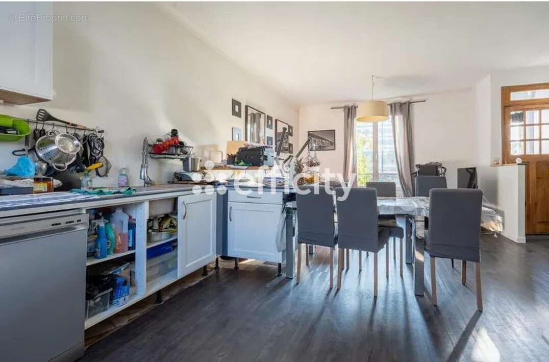 Maison à VILLEMOMBLE