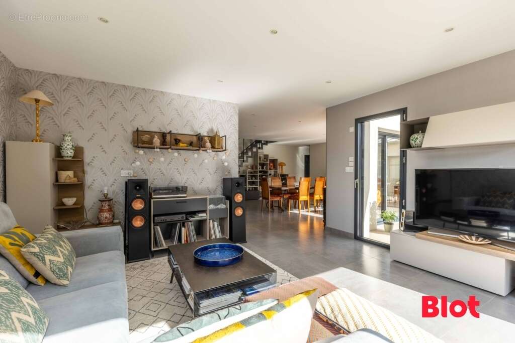 Maison à LA MEZIERE