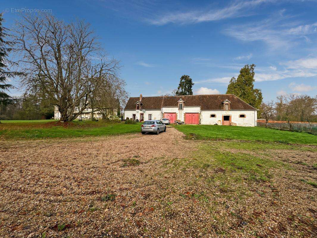 Maison à SAINT-JEAN-FROIDMENTEL