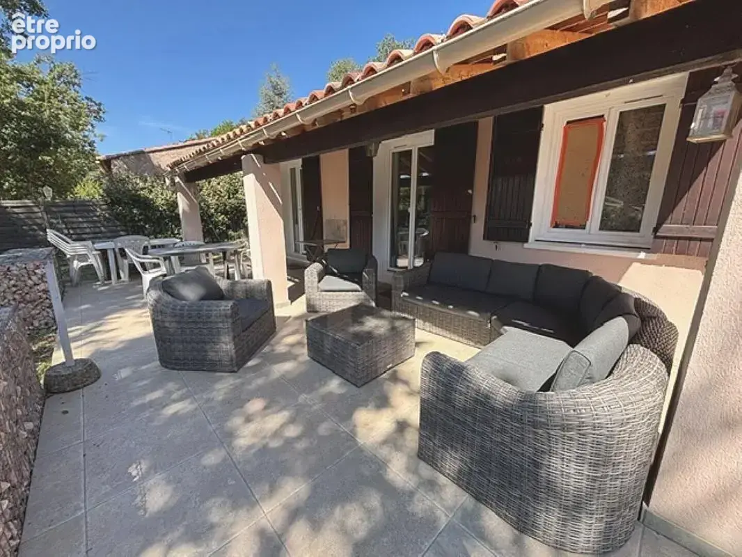 REGUSSE. Maison T5 de 103 m2 sur 1680m² de terrain plat - photo 4