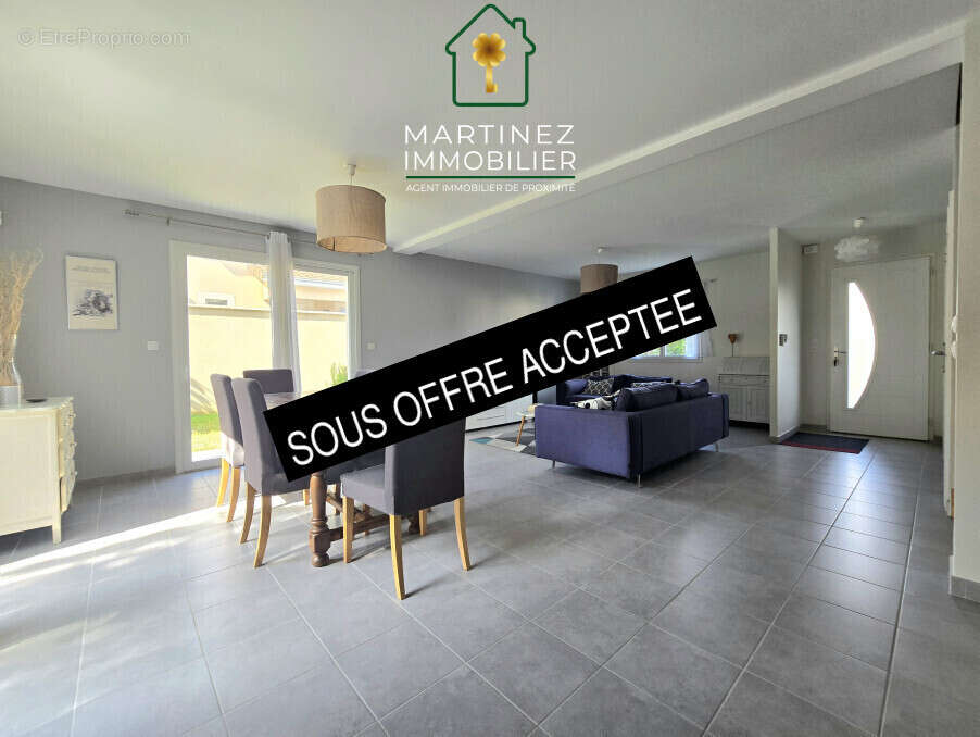 Maison à SAINT-LAURENT-DE-MURE