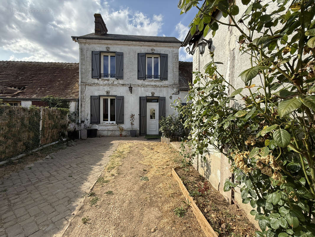 Maison familiale de 124m2, 3 chambres située sur une commune avec école à 10 mn de Anet - photo 22
