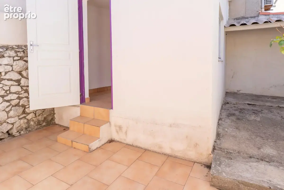 Petite maison pleine de potentiel – Ancien cabanon de pêcheur – Secteur Lapin Blanc - photo 7