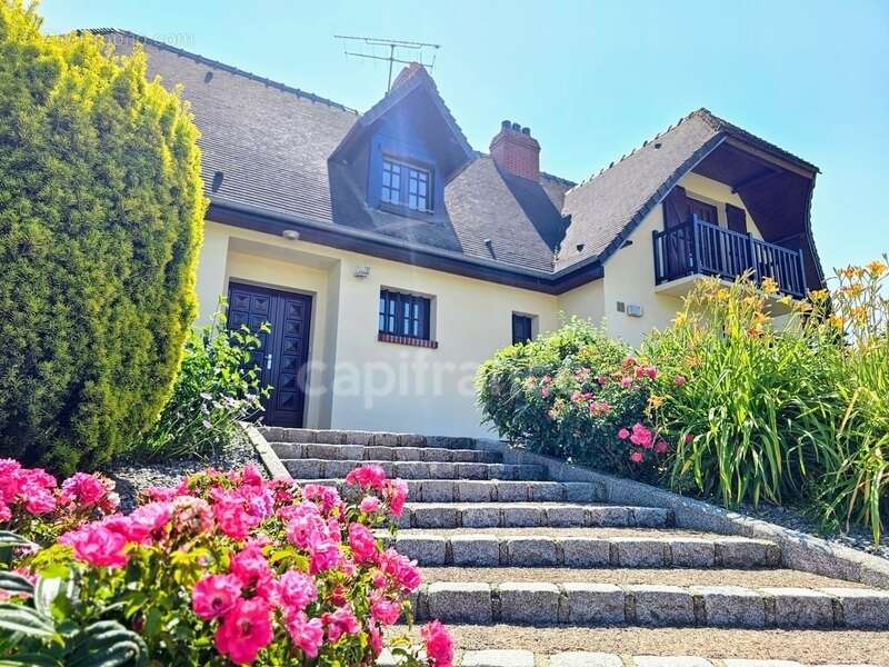 À VENDRE PAVILLON sur Sous-Sol complet 6 pièces de 134m² à BLANGY SUR BRESLE (76) - photo 3