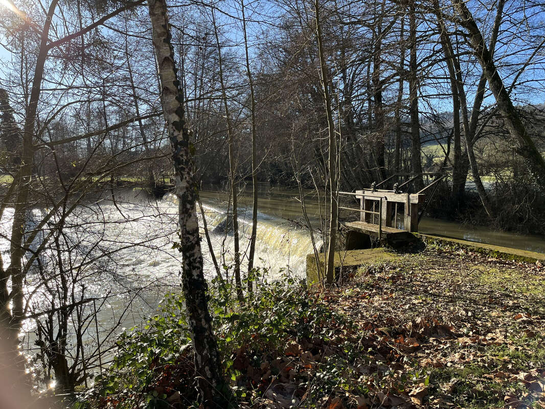 Autre à QUINCY-LE-VICOMTE