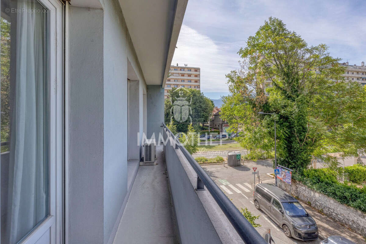 Appartement 118 m² à Grenoble  - photo 9