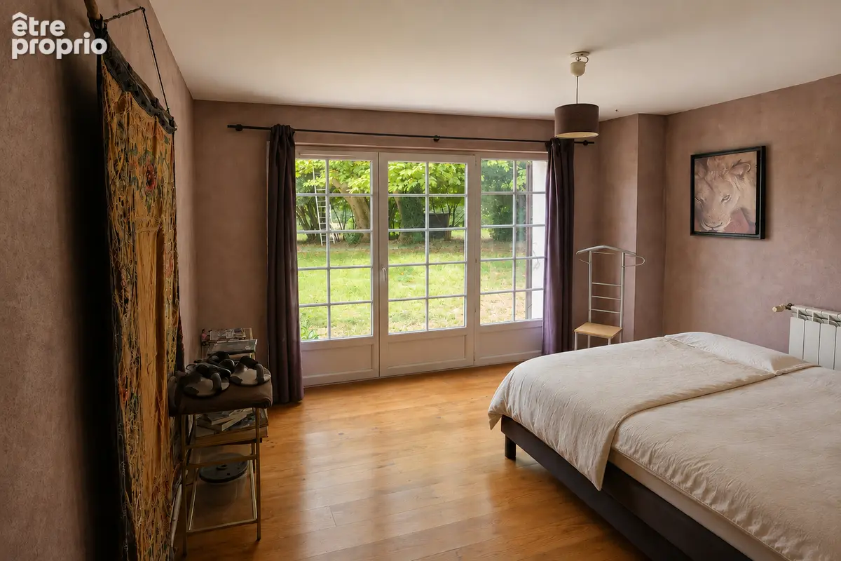 BIDART - Belle Maison de caractère avec son vaste terrain arboré - photo 2
