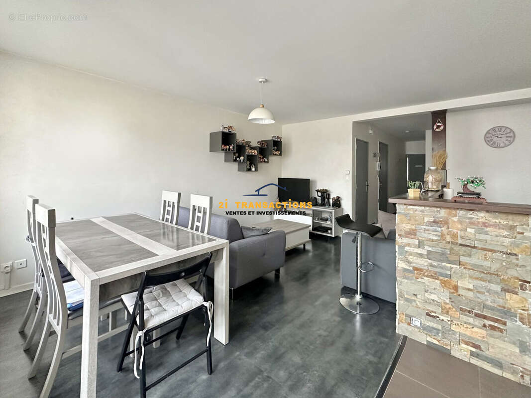 Appartement à SAINT-CHAMOND