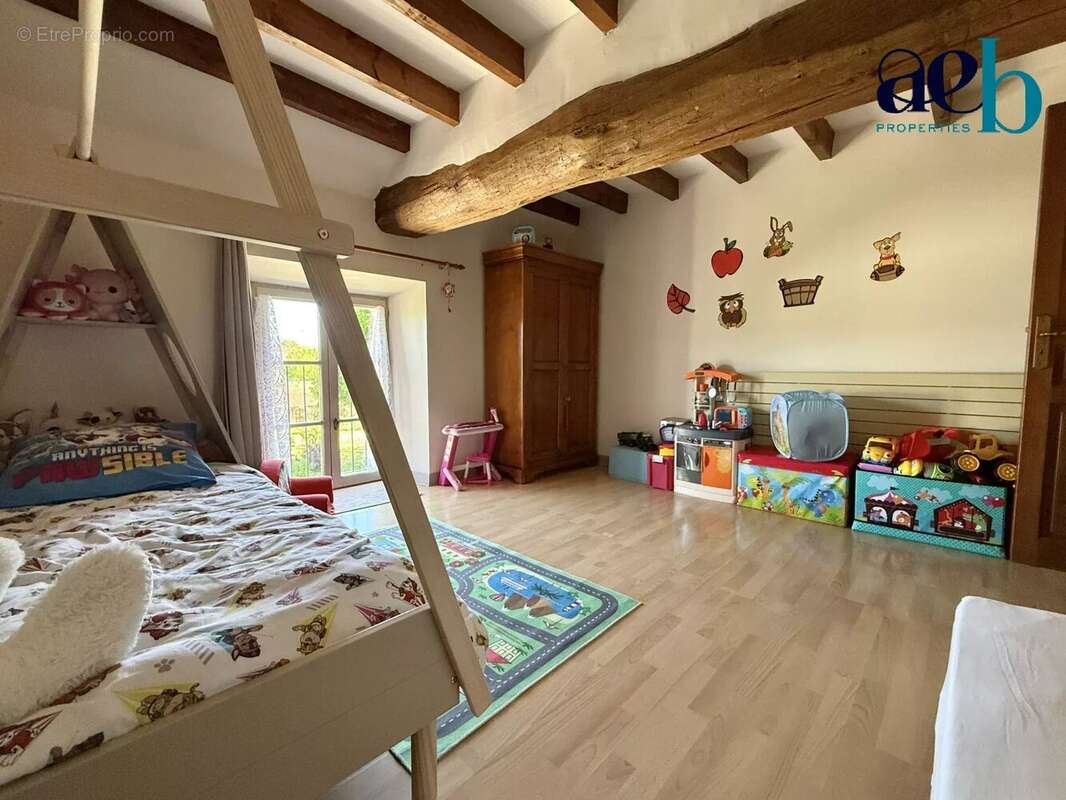 Maison à CESSOY-EN-MONTOIS