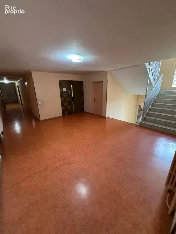 Grand T2 en résidence de 45.72 m2 avec terrasse de 10M2, cave et parking-quartier des fleurs - photo 12