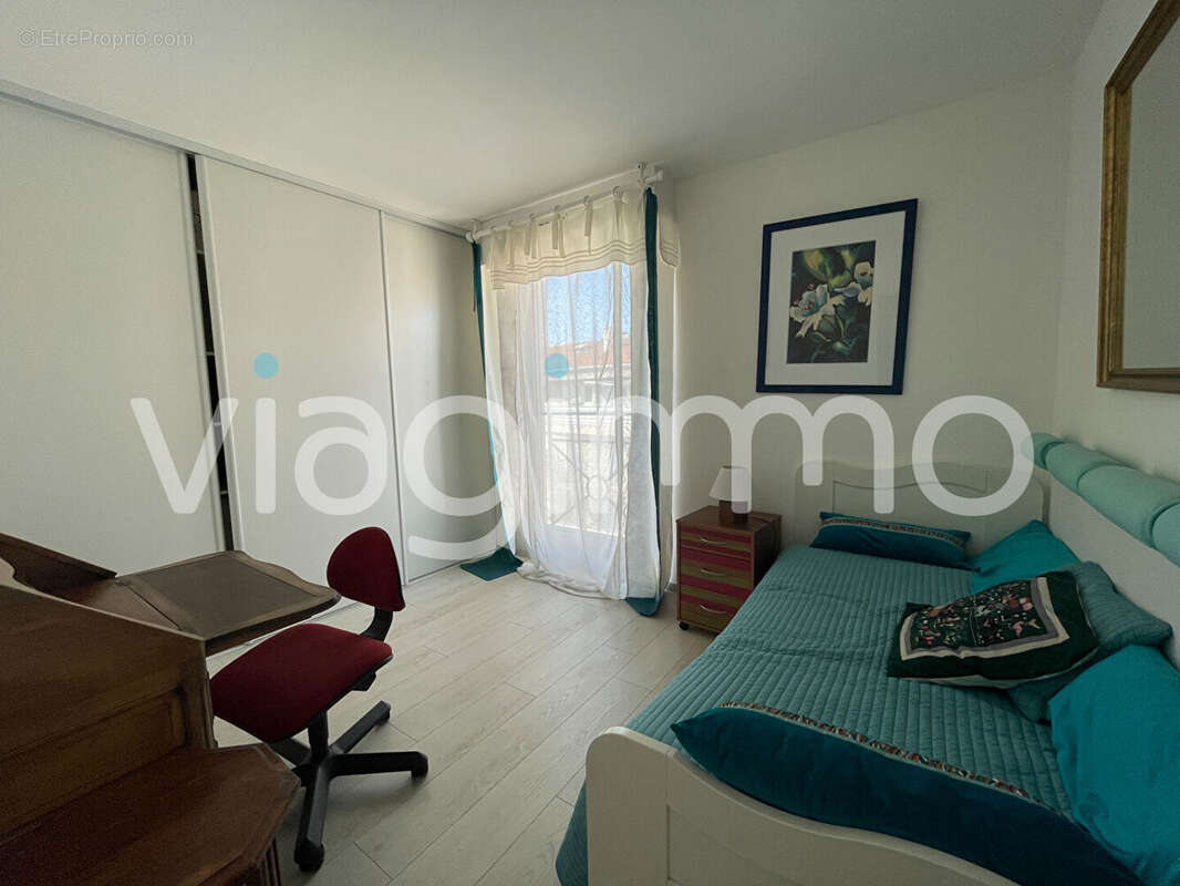 Appartement à HYERES