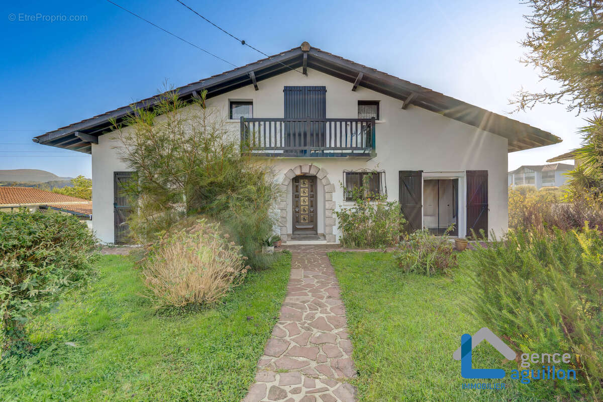 Grande villa individuelle proche plage - photo 25
