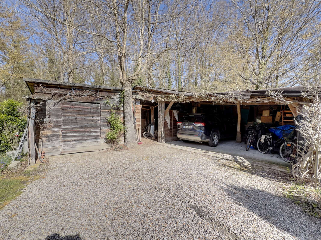 Maison à MILLY-LA-FORET
