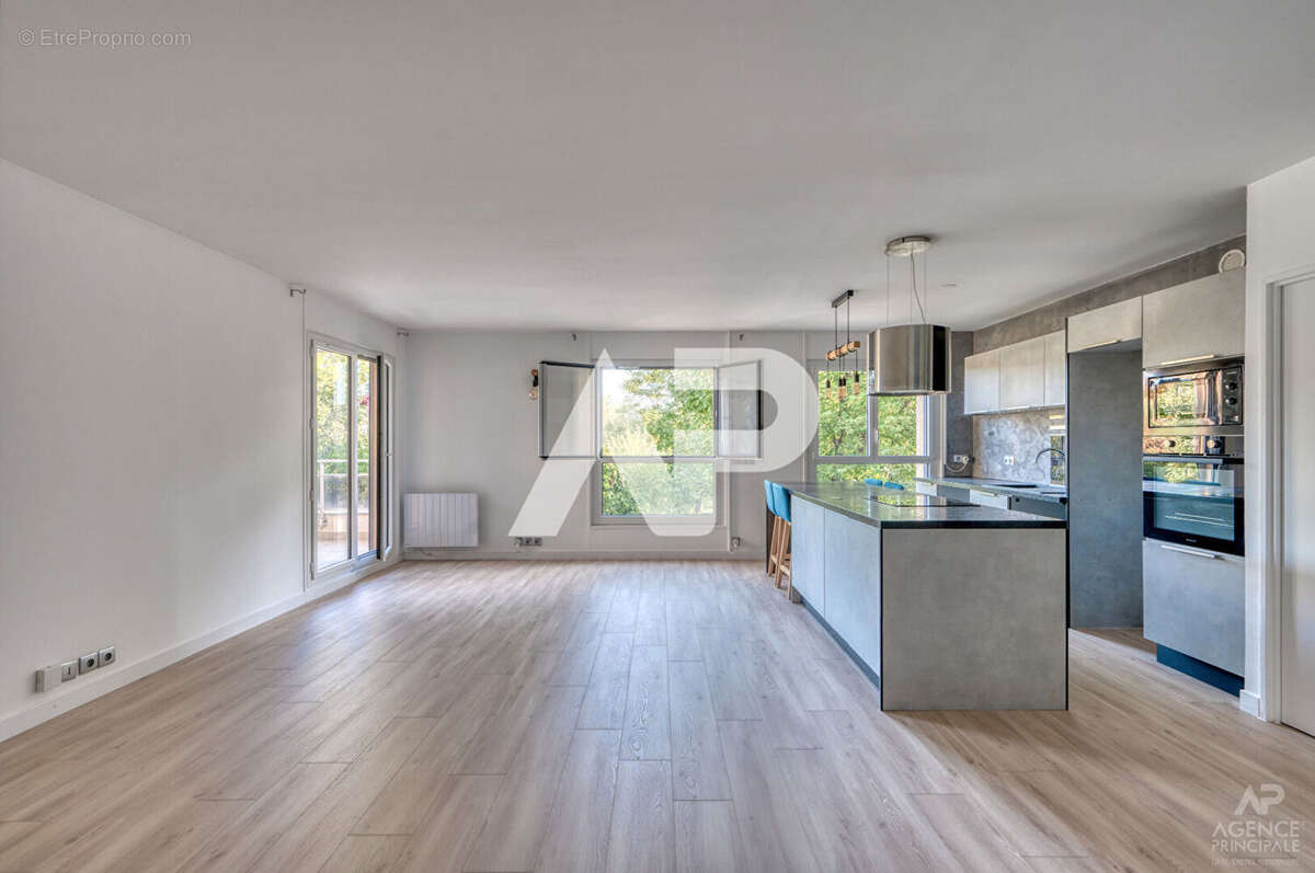 Appartement à RUEIL-MALMAISON