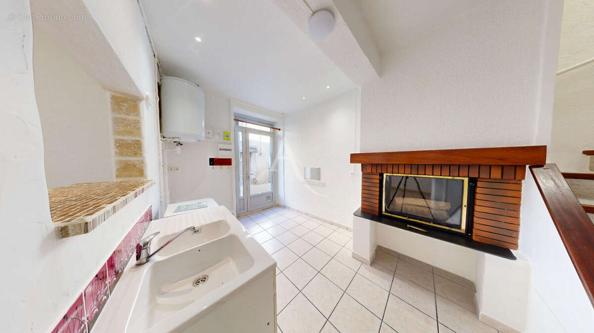 Maison à SAINTE-EULALIE