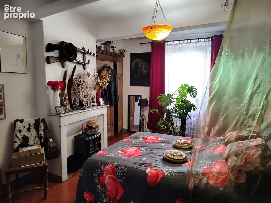 RÉGUSSE : maison de village , 3 chambres, bureau avec vue dégagée et cave - photo 20