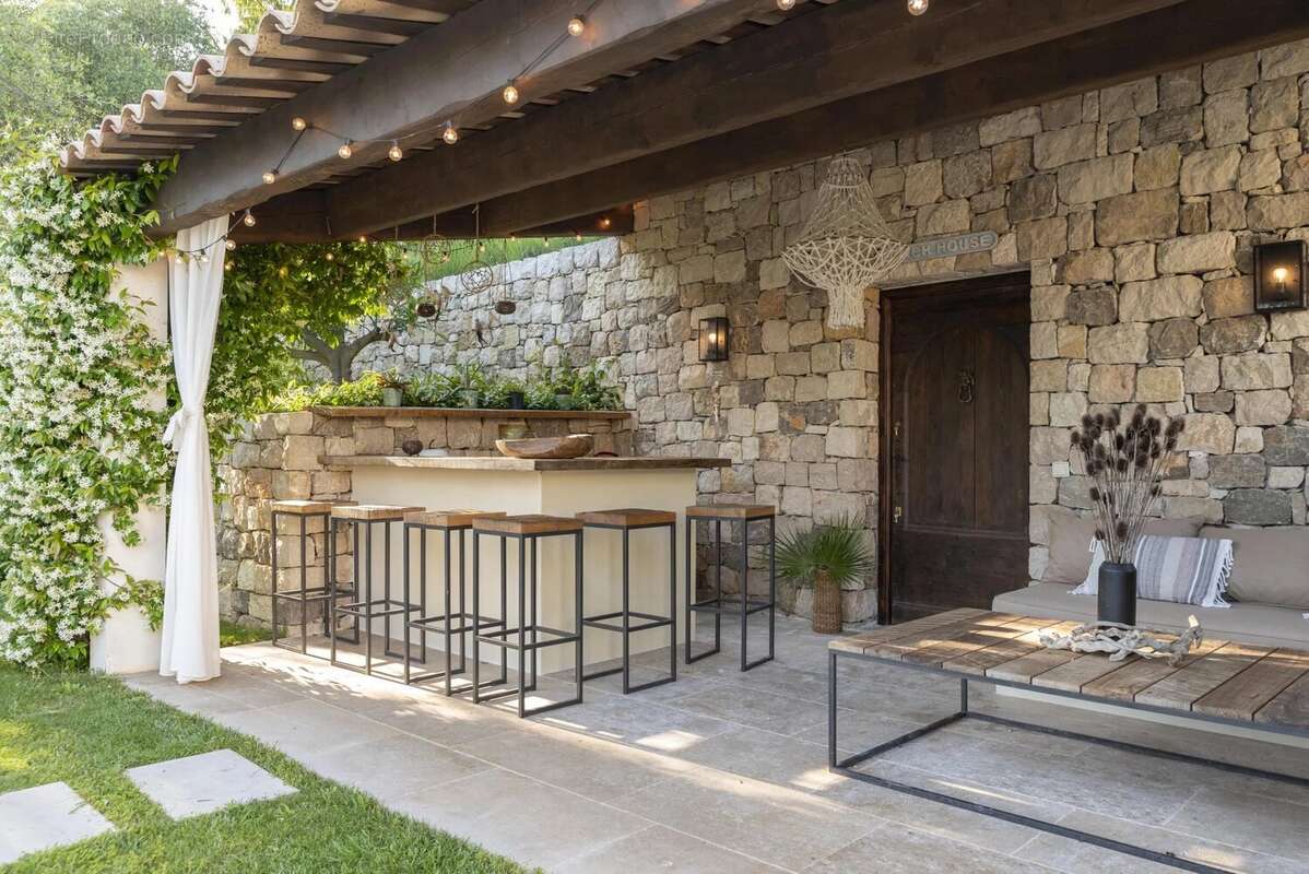 Maison à MOUGINS