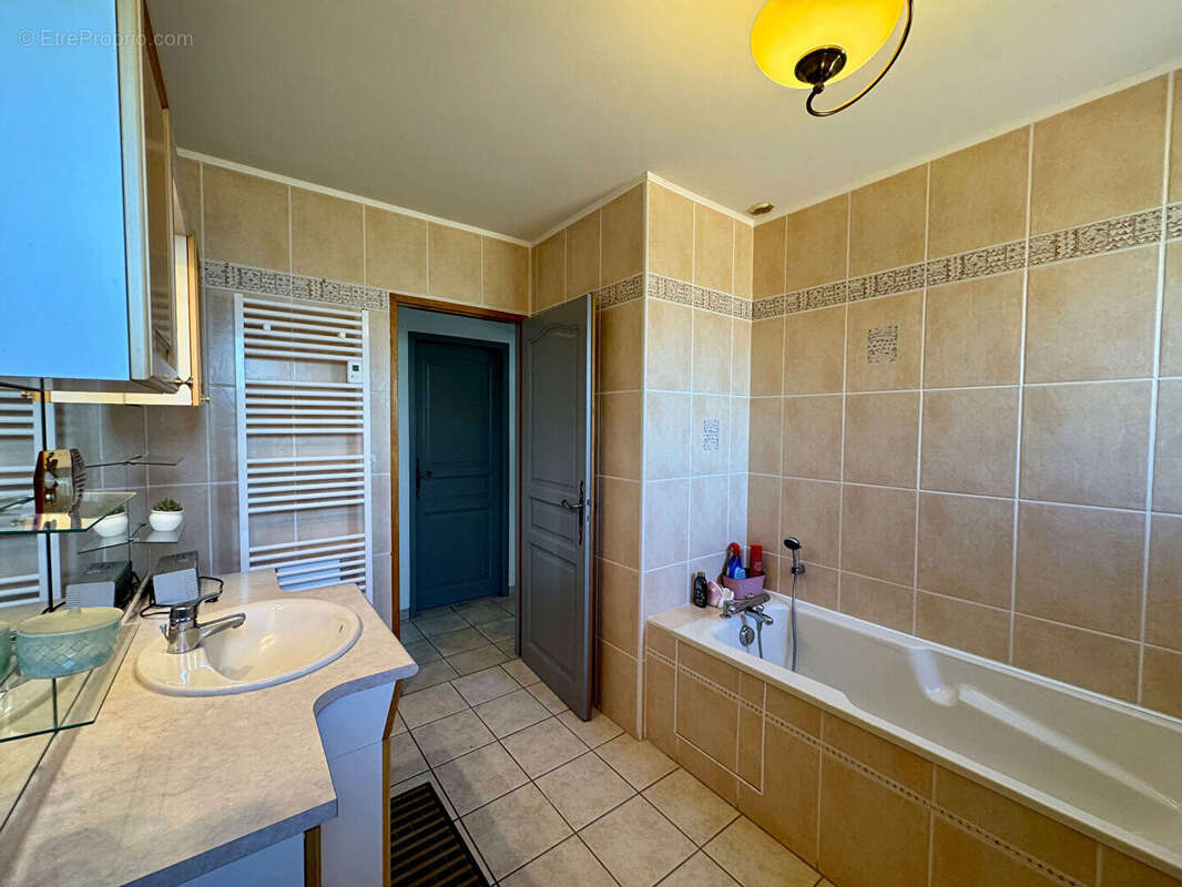 Maison 173m² à la roche-blanche - photo 12