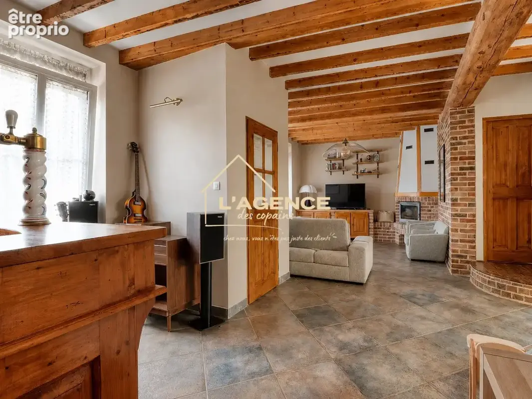 Maison 5 pièces 140 m² à vendre à Hazebrouck (59190) - photo 2