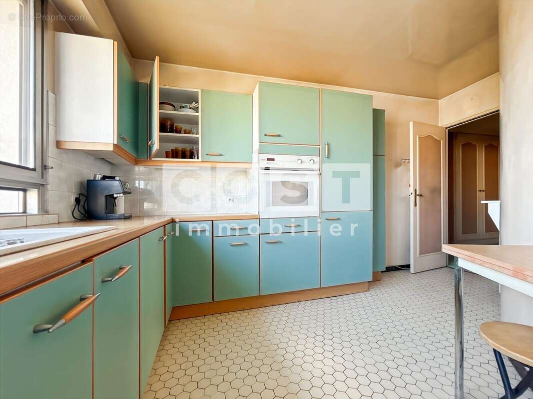 Appartement à BOIS-COLOMBES