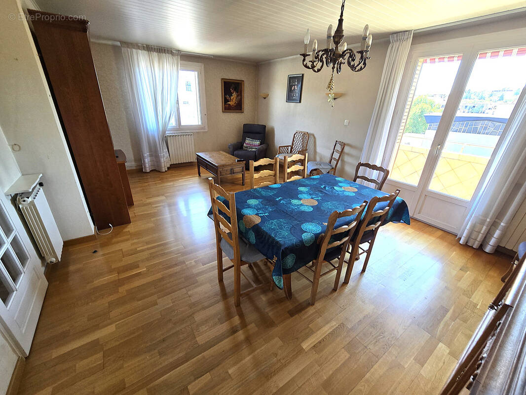 Appartement à MEYTHET