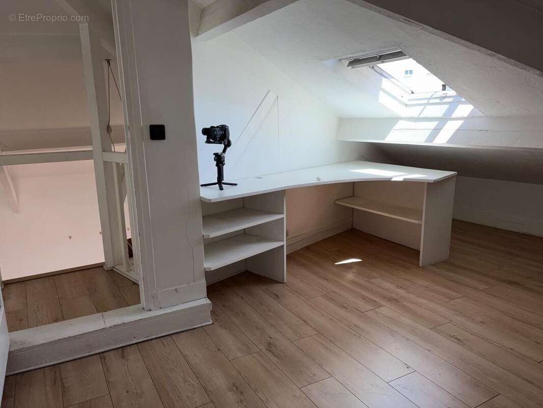 Photo 6 - Appartement à SURESNES