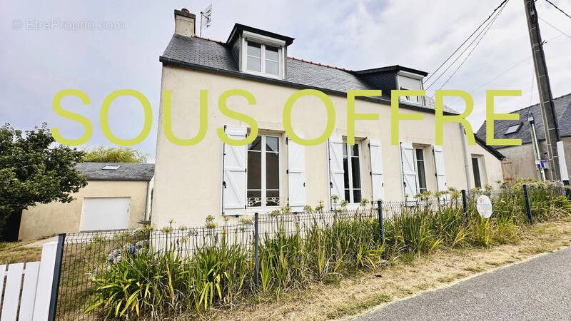 Maison à CAMARET-SUR-MER